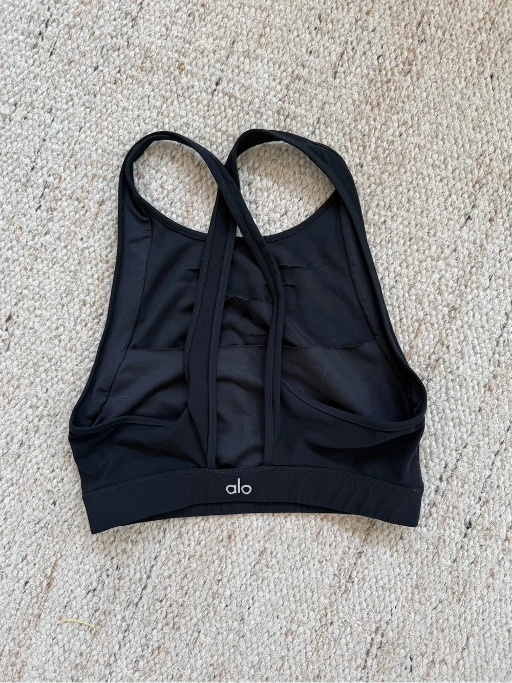 ALO Yoga High-Neck Cutout Sports Bralette - Black